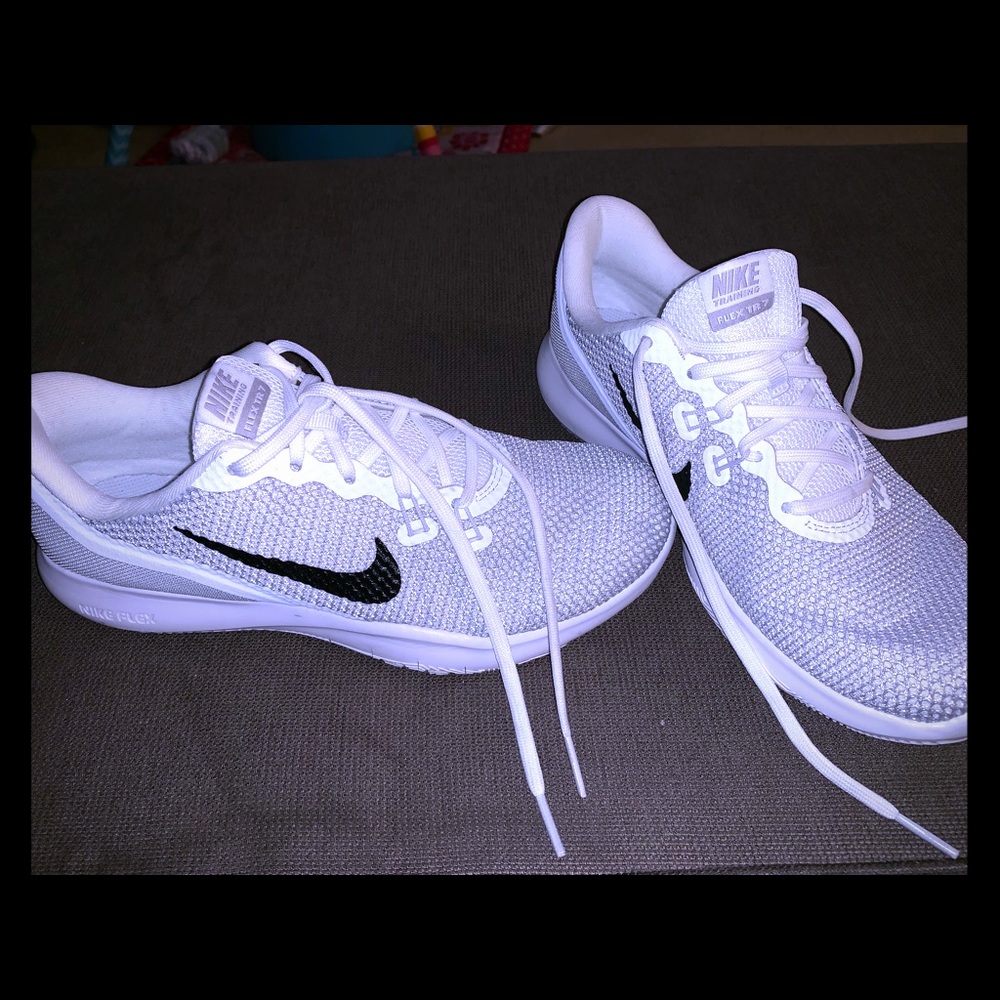 ❌SOLD❌ Nike Flex Tennis Shoes